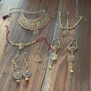 8-piece Indian wedding jewelry set earrings necklace